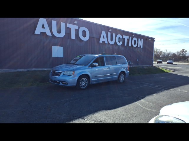 BUY CHRYSLER TOWN & COUNTRY 2013 4DR WGN TOURING-L, Columbia Central Missouri Auto Auction